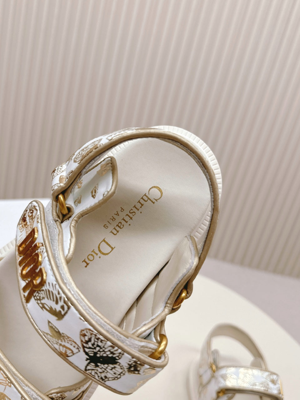 DIOR BACK-STRAP SANDALS 25S IN CREAM WHITE AND GOLD CALFSKIN WITH BUTTERFLY MOTIF - 35