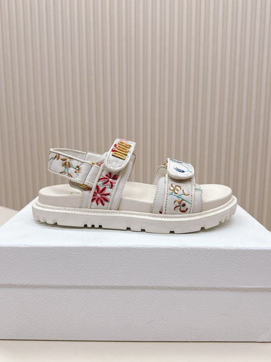 DIOR BACK-STRAP SANDALS 25S IN CREAM WHITE CALFSKIN EMBROIDERED WITH PETITES FLEURS - 35