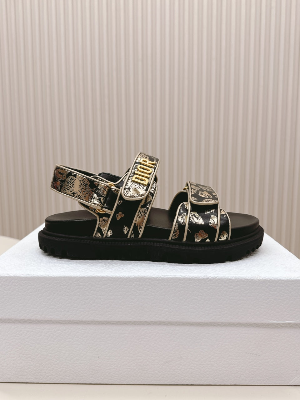 DIOR BACK-STRAP SANDALS 25S IN BLACK AND GOLD CALFSKIN WITH BUTTERFLY MOTIF - 35