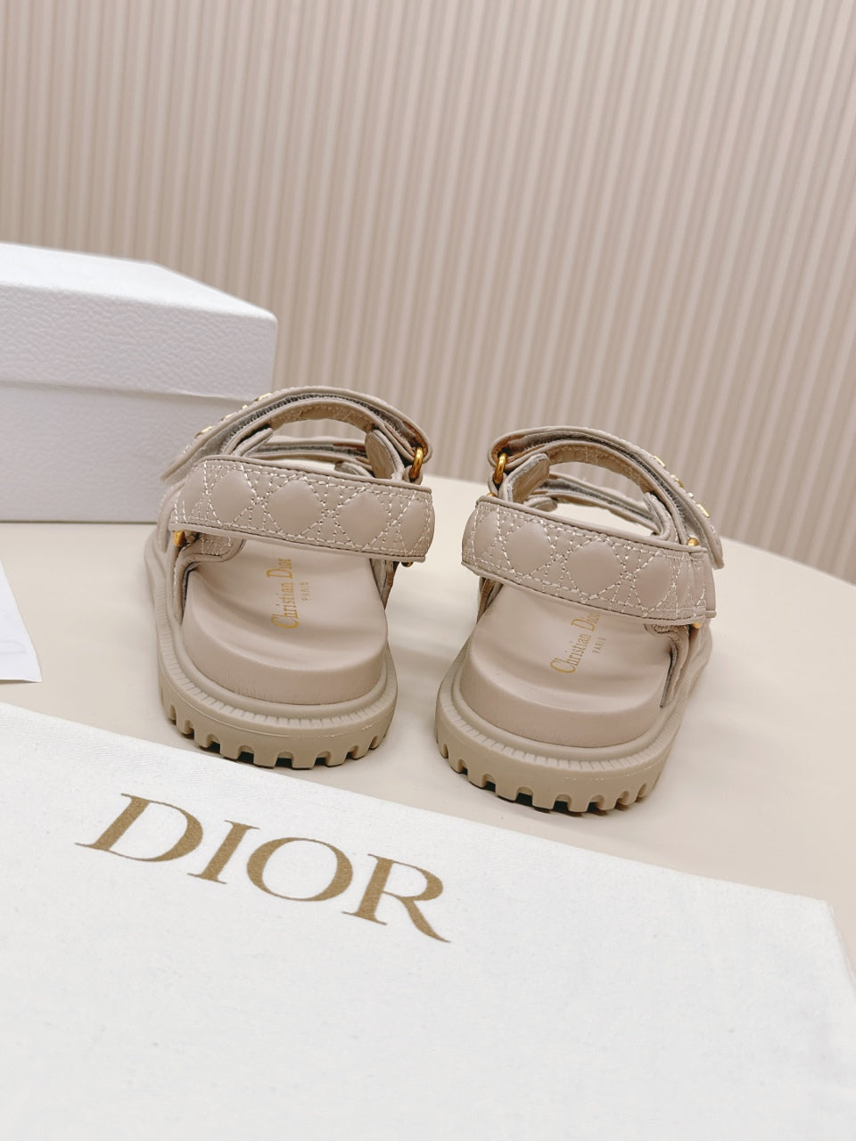 DIOR BACK-STRAP SANDALS 25S IN LIGHT BEIGE CALFSKIN - 35