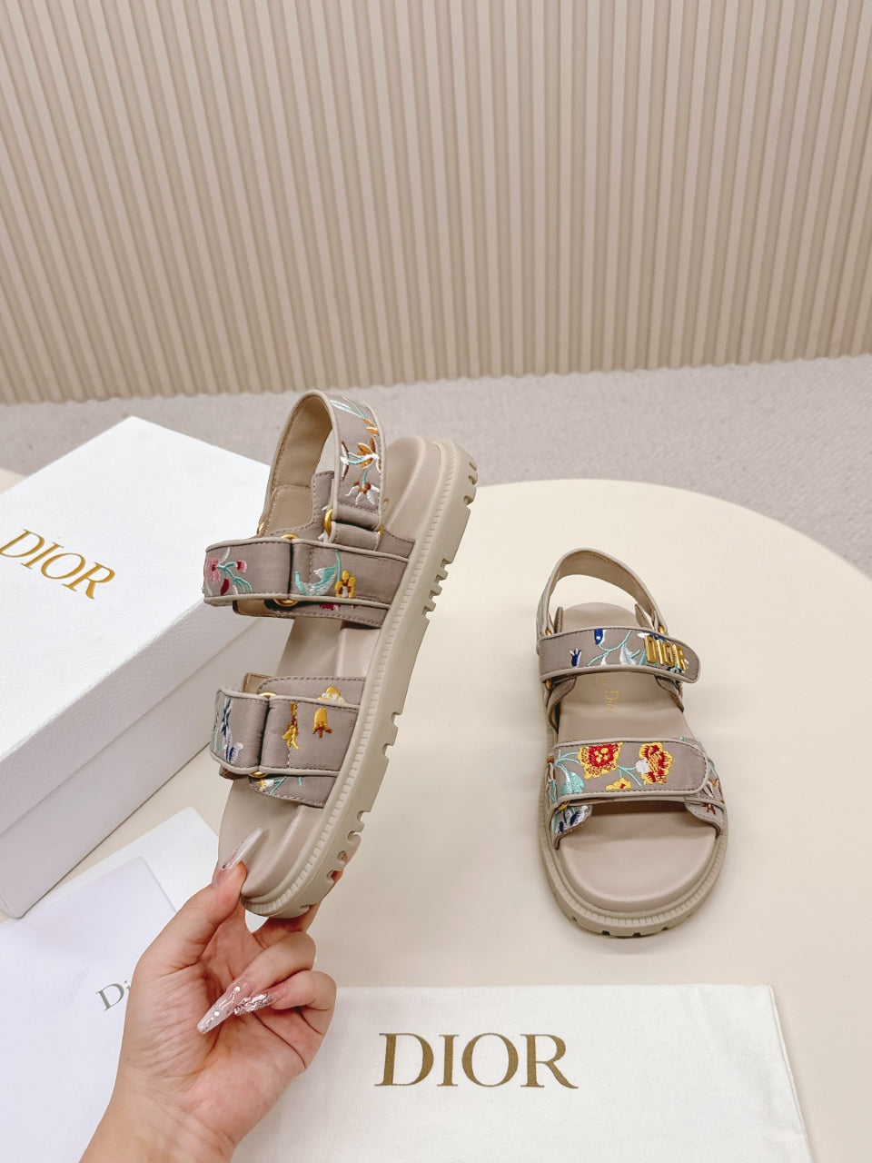 DIOR BACK-STRAP SANDALS 25S IN BEIGE CALFSKIN EMBROIDERED WITH PETITES FLEURS - 35