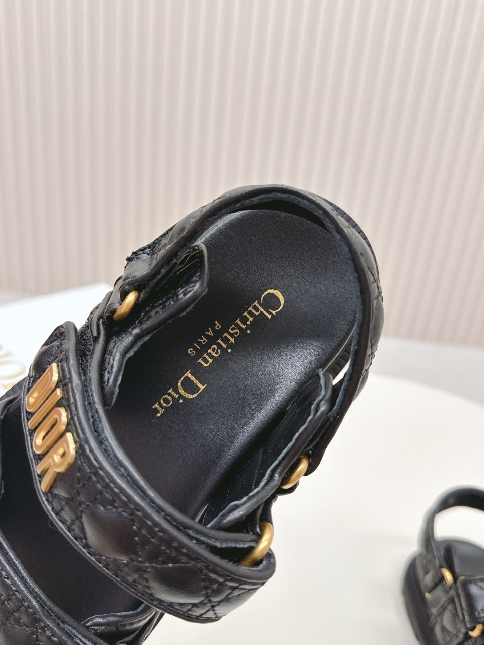 DIOR BACK-STRAP SANDALS 25S IN BLACK CALFSKIN - 35