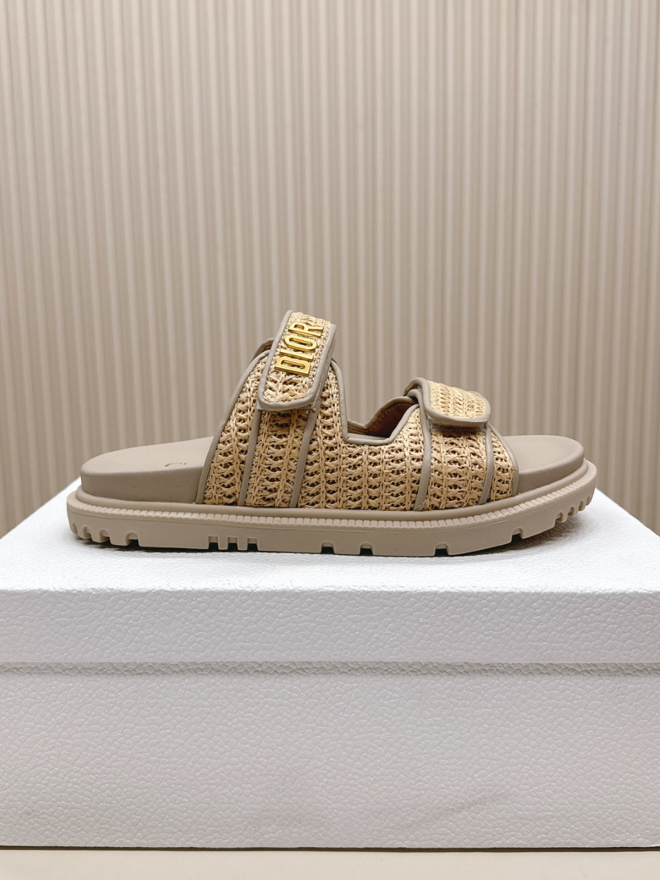 DIOR CLASSIC DOUBLE-STRAP SLIDES 25S IN BEIGE RAFFIA AND TAUPE BEIGE CALFSKIN - 35