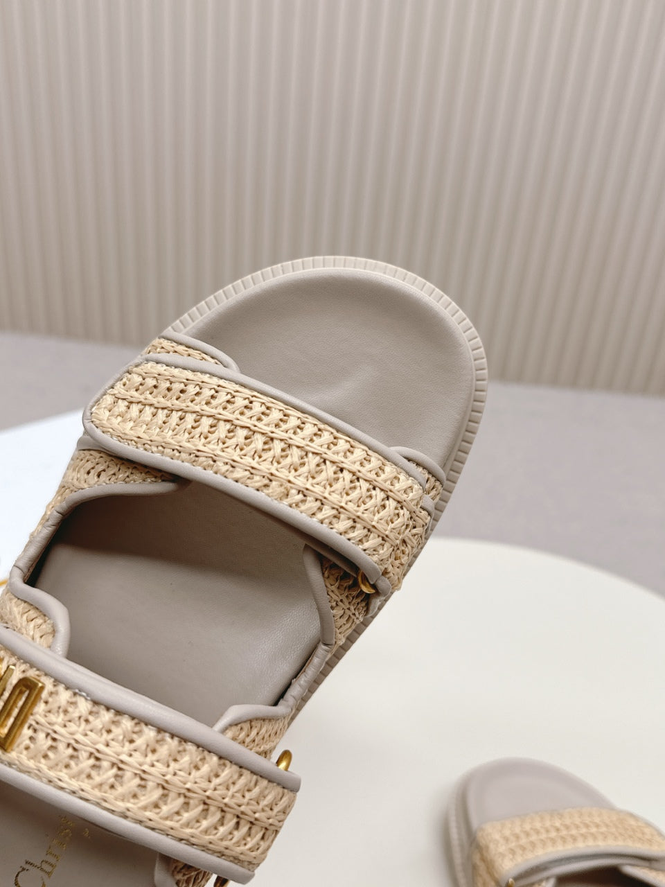 DIOR CLASSIC DOUBLE-STRAP SLIDES 25S IN BEIGE RAFFIA AND TAUPE BEIGE CALFSKIN - 35