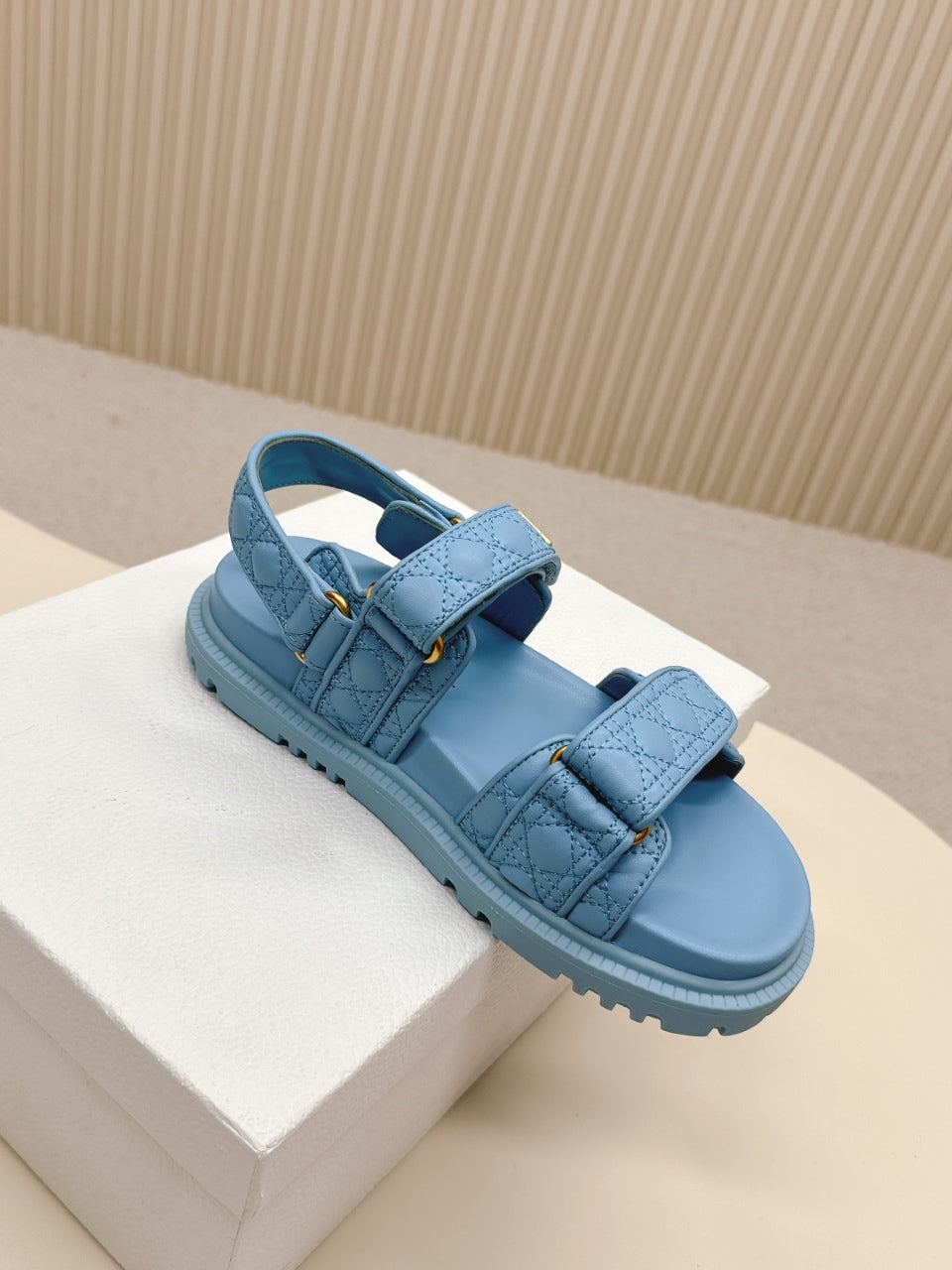 DIOR BACK-STRAP SANDALS 25S IN OCEAN BLUE CALFSKIN - 35