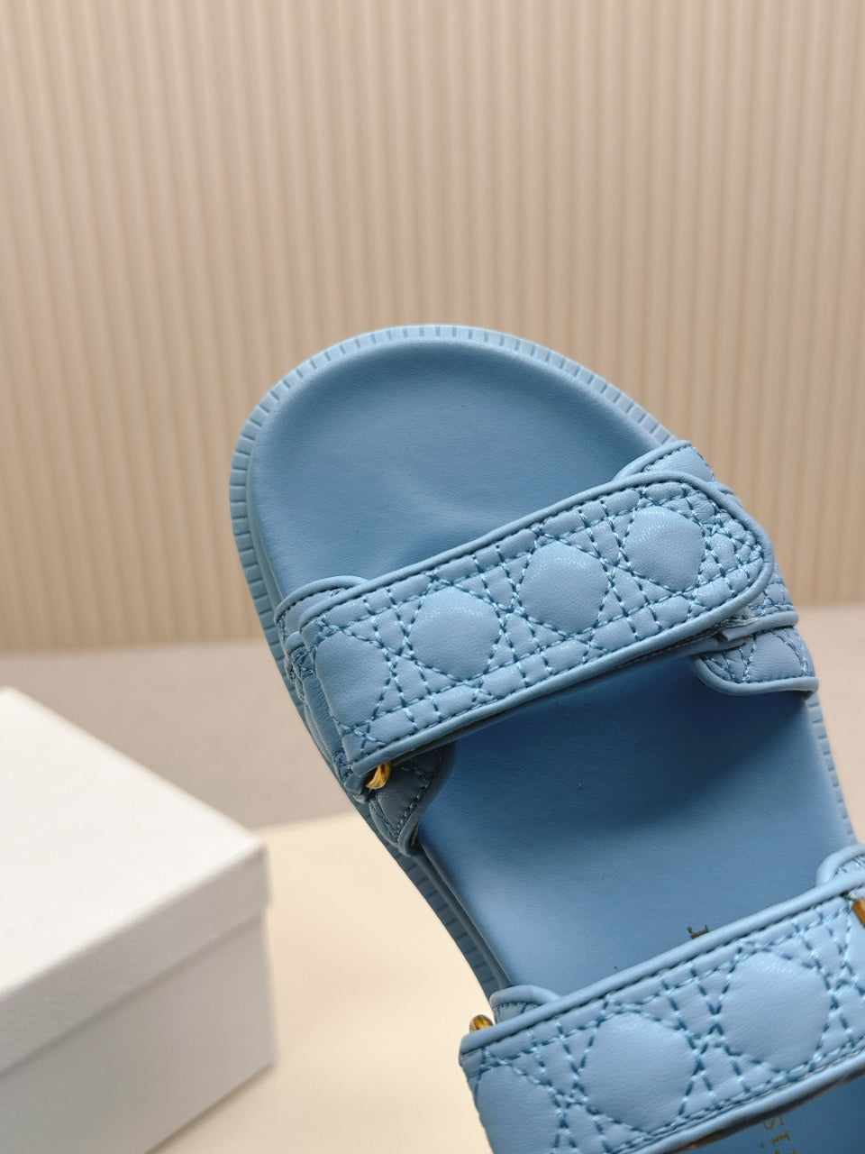 DIOR BACK-STRAP SANDALS 25S IN OCEAN BLUE CALFSKIN - 35