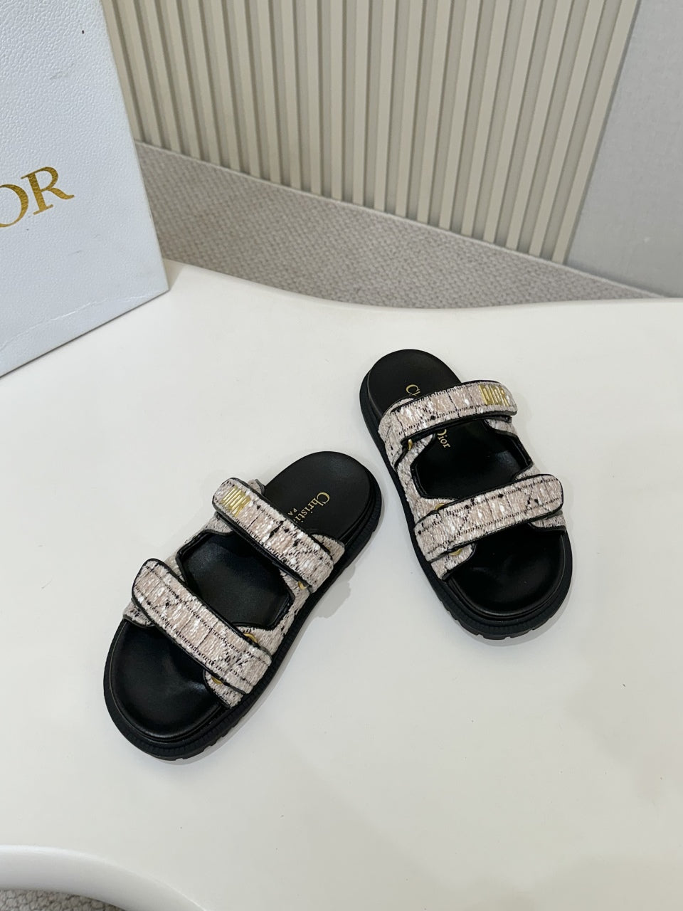 DIOR CLASSIC DOUBLE-STRAP SLIDES 25S IN SOFT ROSE BEIGE TWEED AND BLACK CALFSKIN - 35