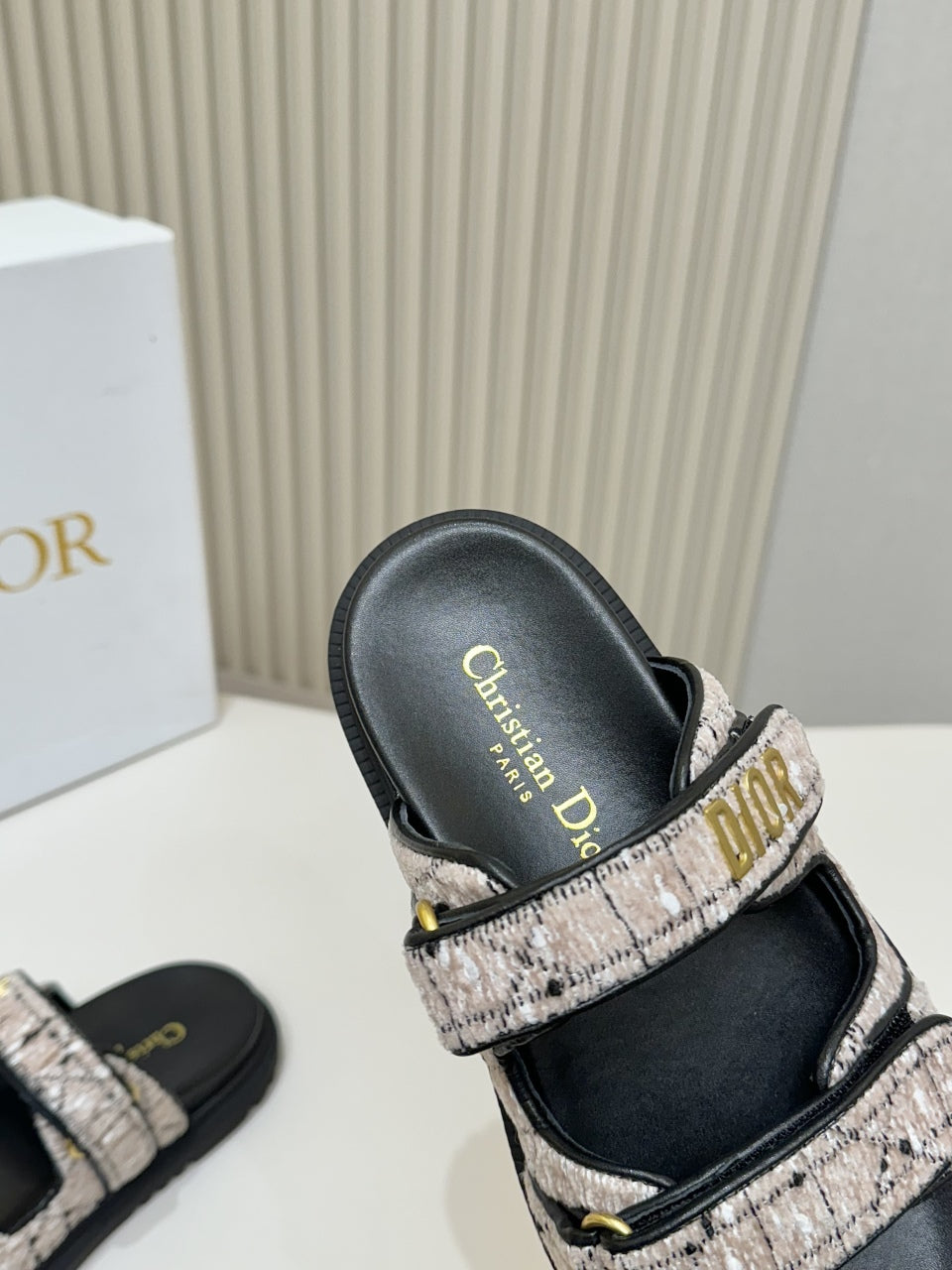 DIOR CLASSIC DOUBLE-STRAP SLIDES 25S IN SOFT ROSE BEIGE TWEED AND BLACK CALFSKIN - 35