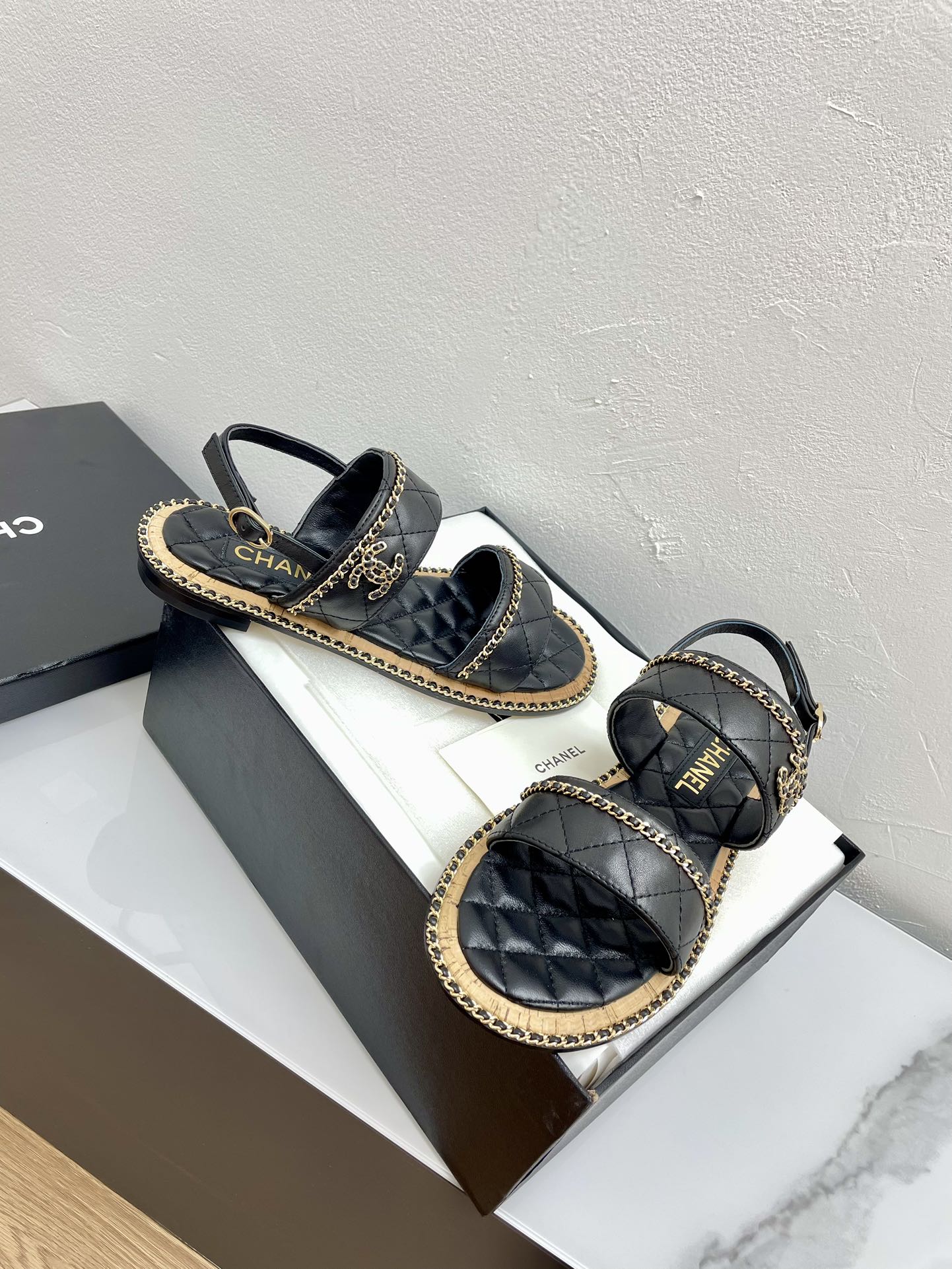 DOUBLE STRAPS SANDALS IN BLACK LAMBSKIN - 35