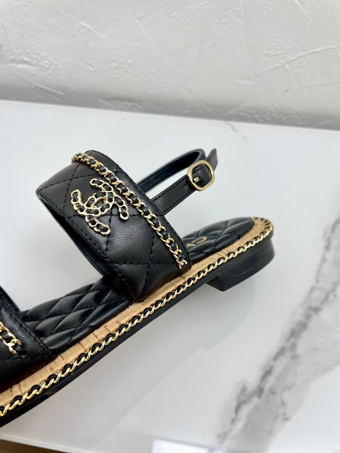 DOUBLE STRAPS SANDALS IN BLACK LAMBSKIN - 35
