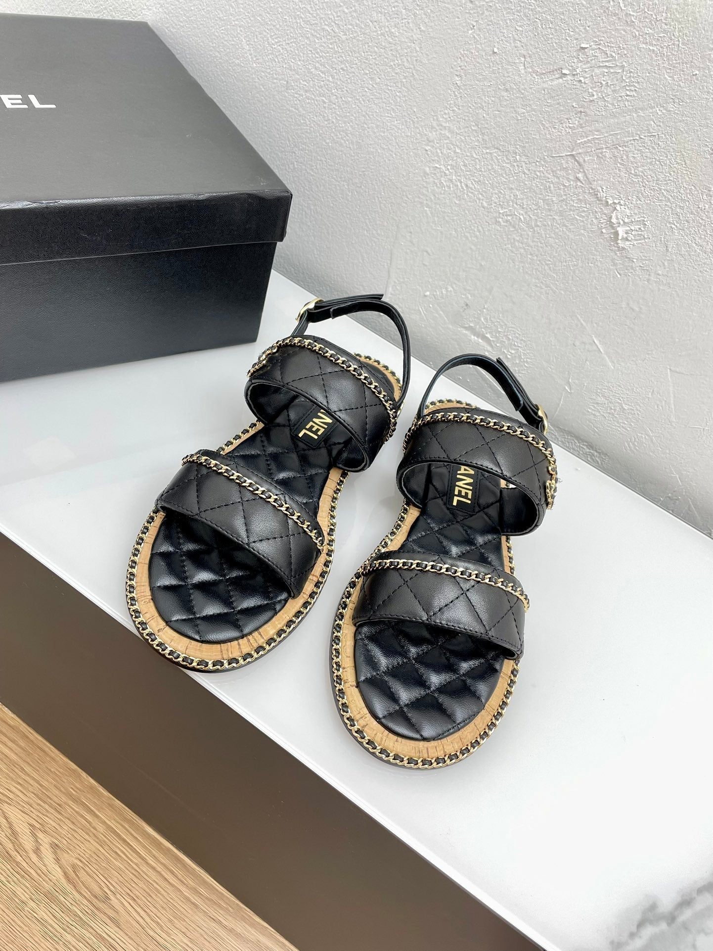 DOUBLE STRAPS SANDALS IN BLACK LAMBSKIN - 35