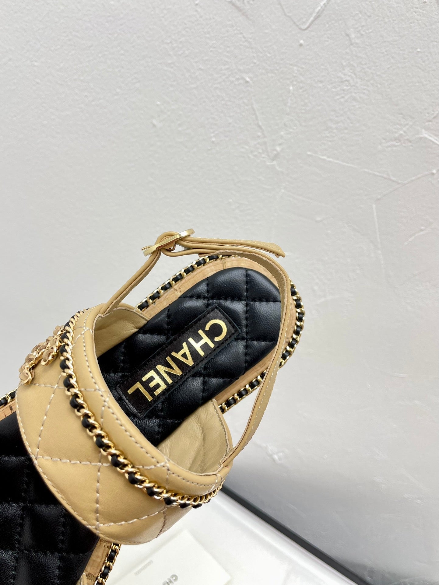 DOUBLE STRAPS SANDALS IN YELLOW CREAM LAMBSKIN - 35