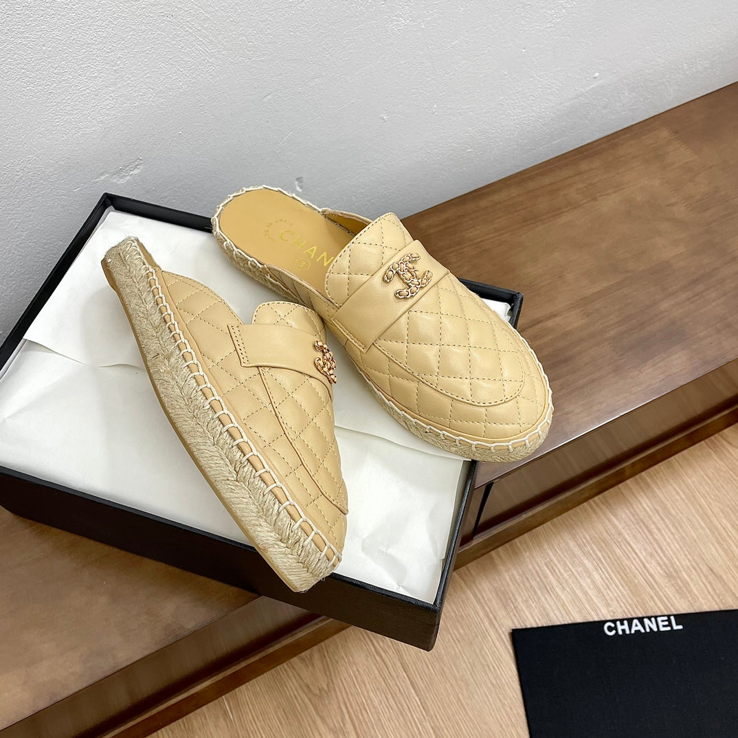 CC Women Half - Slippers Yellow Cream Lambskin - 35