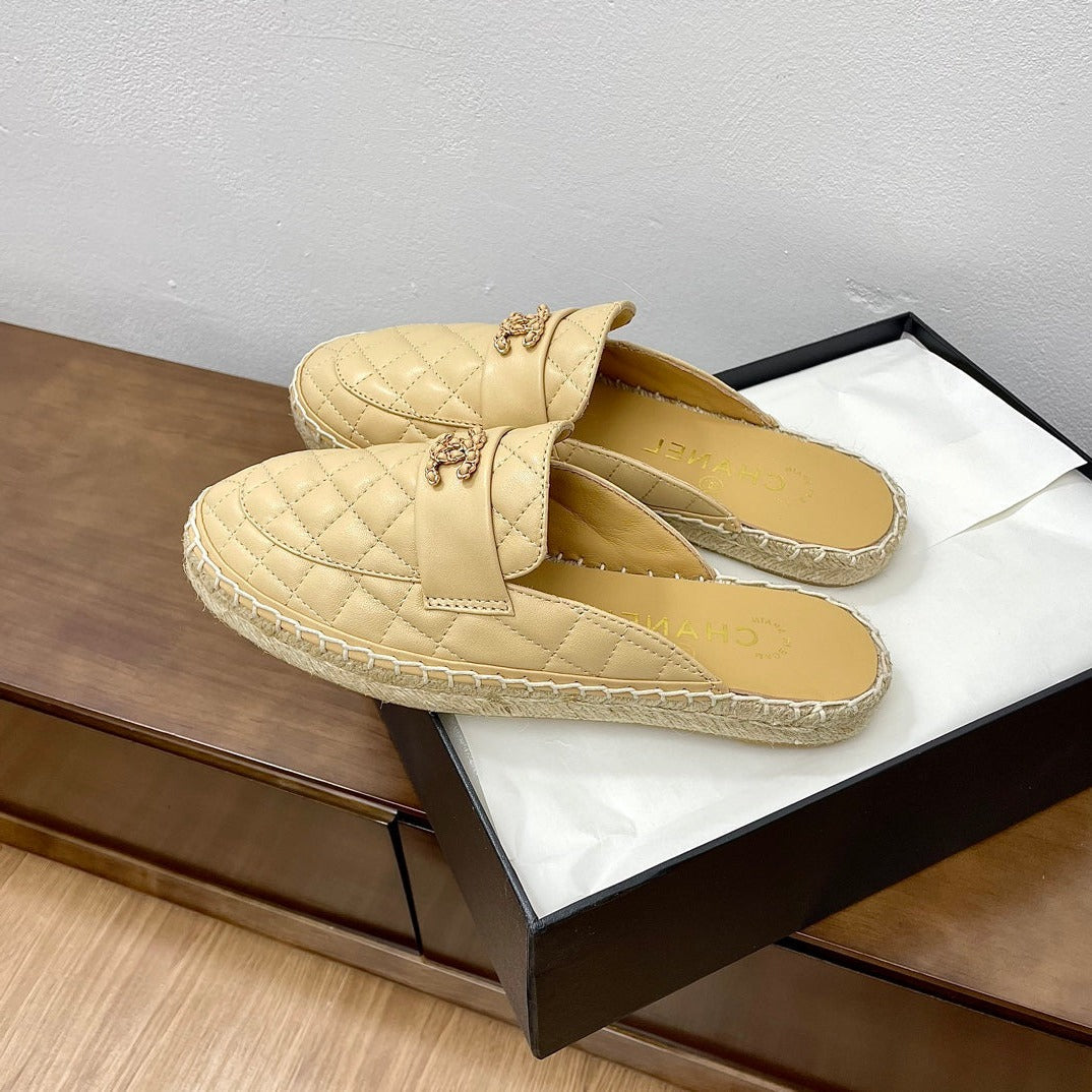 CC Women Half - Slippers Yellow Cream Lambskin - 35