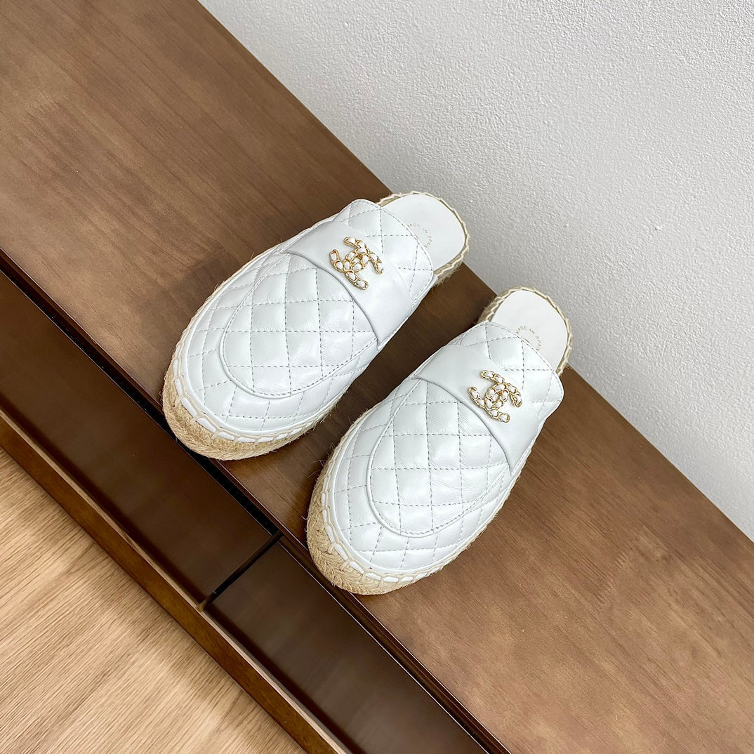 CC Women Half - Slippers White Lambskin - 35