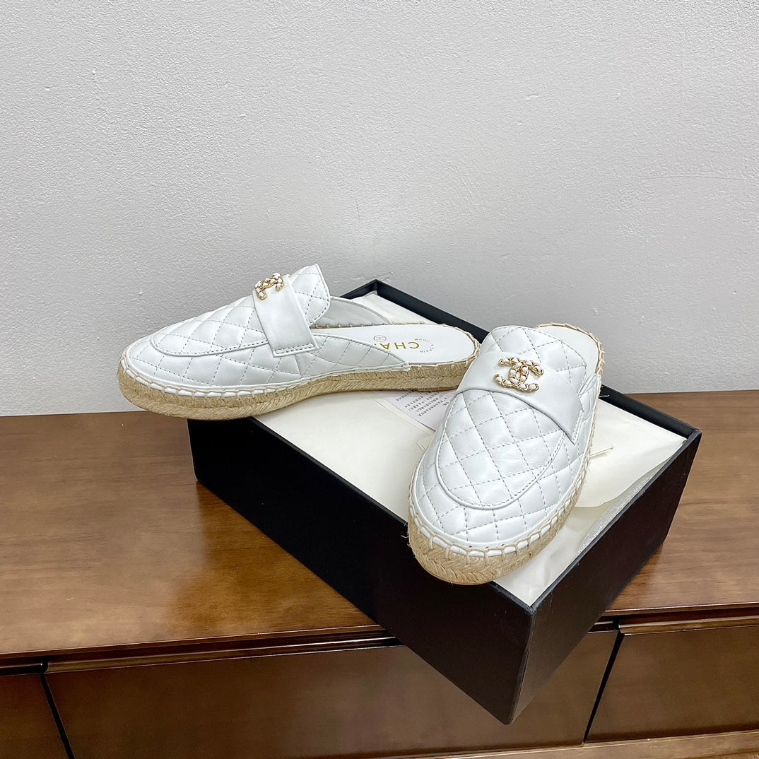 CC Women Half - Slippers White Lambskin - 35