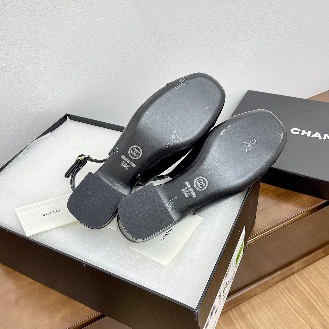 HIGH SLINGBACKS BLACK CALFSKIN - 35