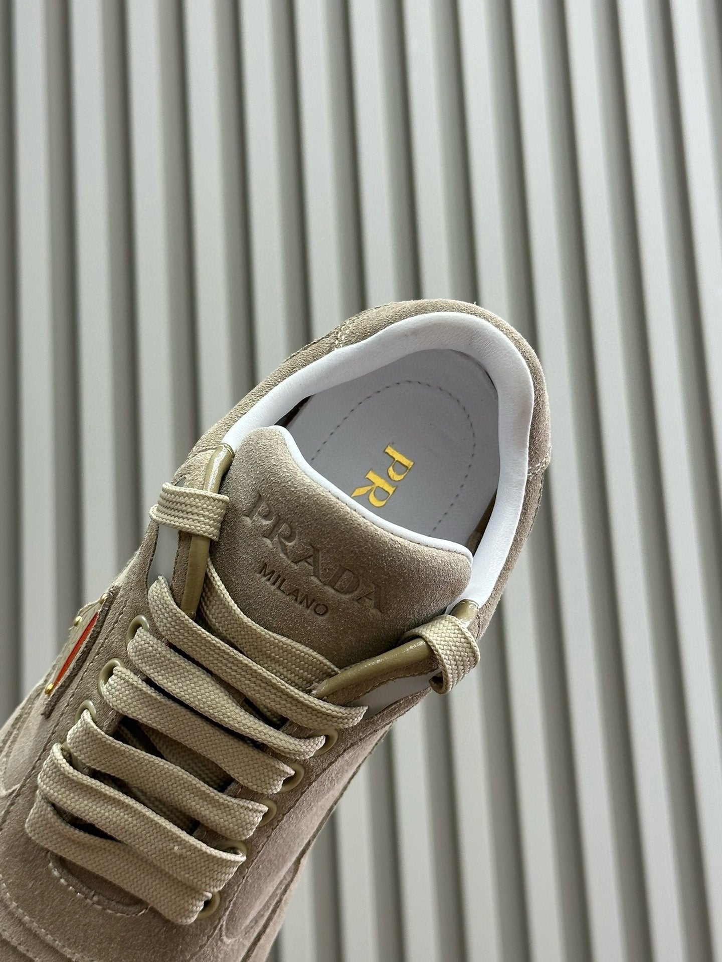 PRA TRAIL FADED SUEDE SNEAKERS TORTILLA - 35