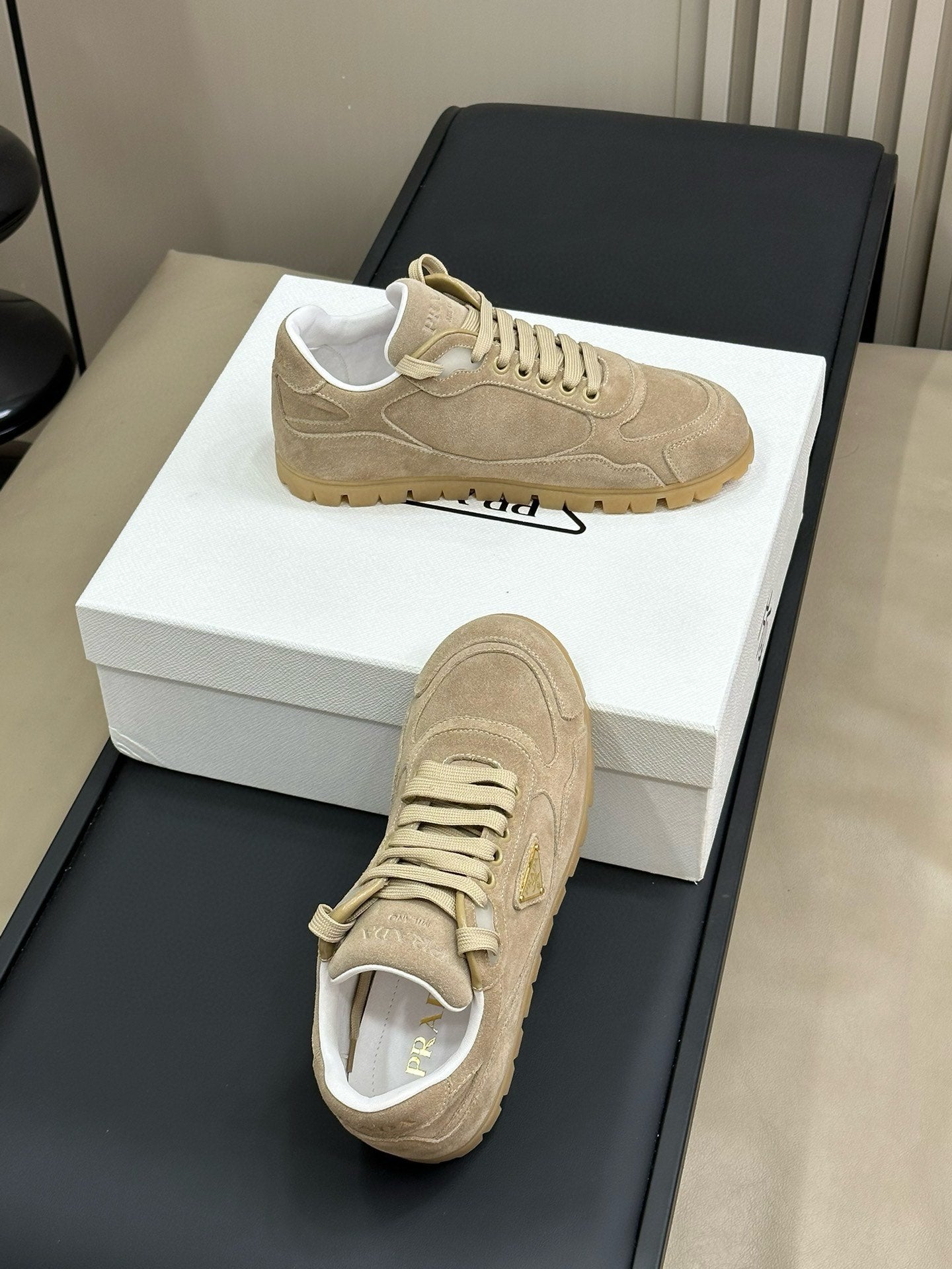 PRA TRAIL FADED SUEDE SNEAKERS TORTILLA - 35