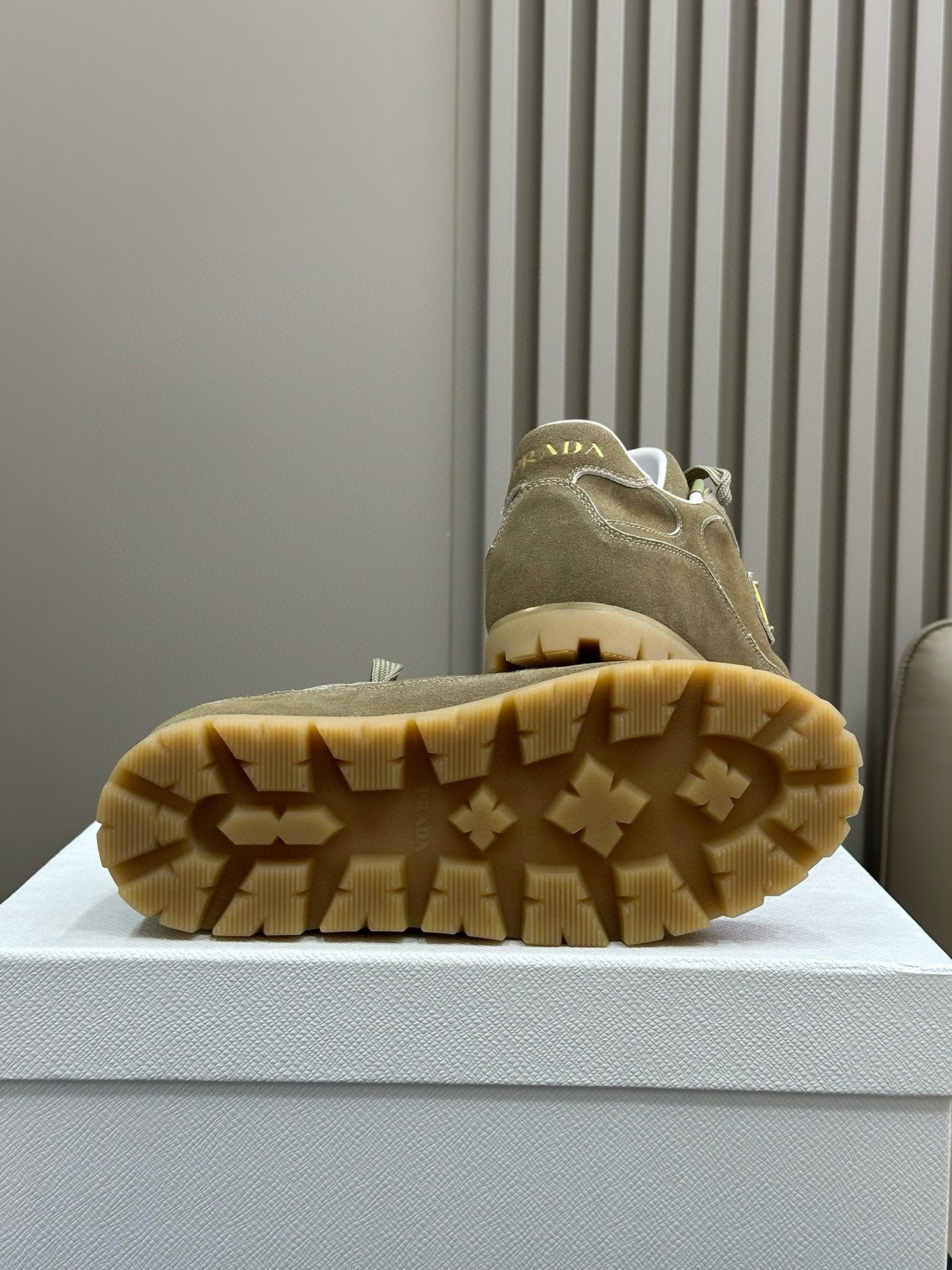 PRA TRAIL FADED SUEDE SNEAKERS LIGHT BROWN - 35