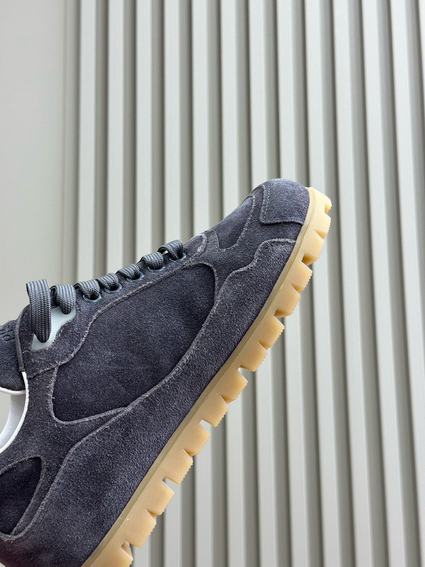 PRA TRAIL FADED SUEDE SNEAKERS CHARCOAL - 35