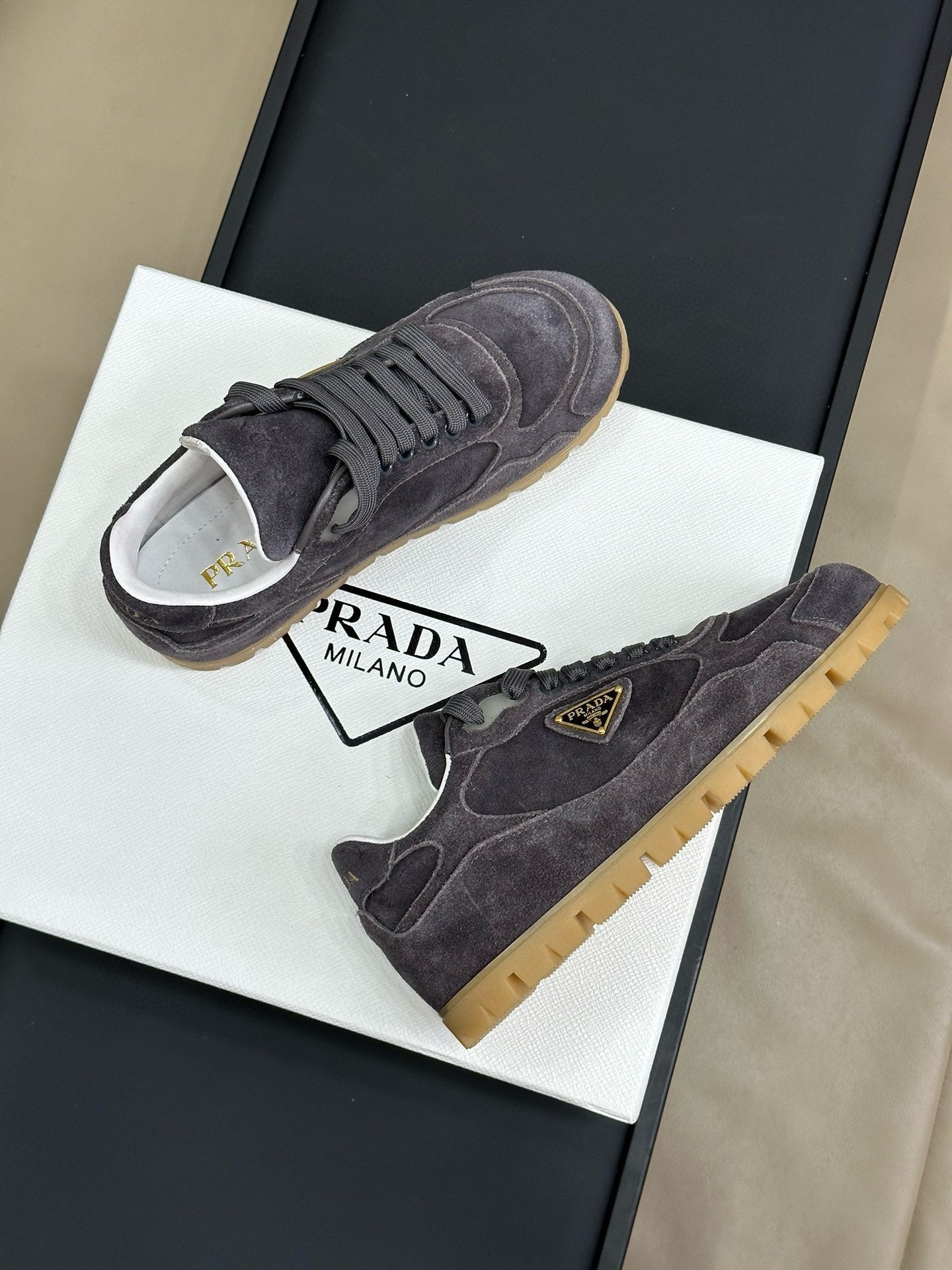 PRA TRAIL FADED SUEDE SNEAKERS CHARCOAL - 35