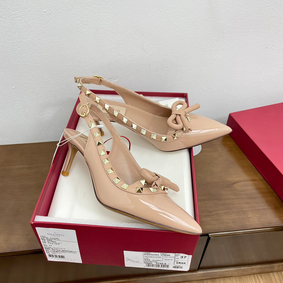 ROCKSTUD BOW SLINGBACK NUDE TAN PATENT LEATHER PUMP 60MM - 35