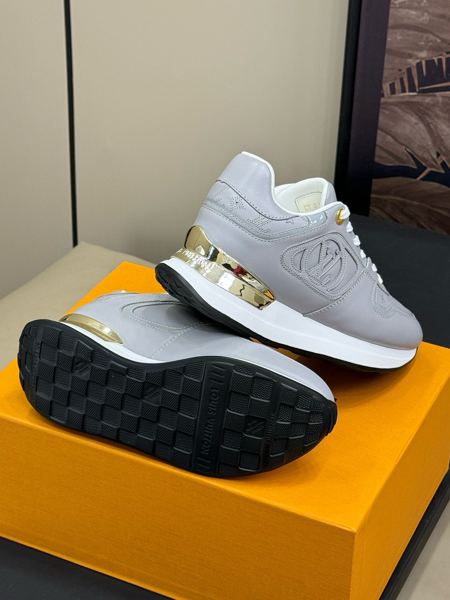LV NEO RUN AWAY SNEAKER IN STEEL GRAY CALFSKIN - 34