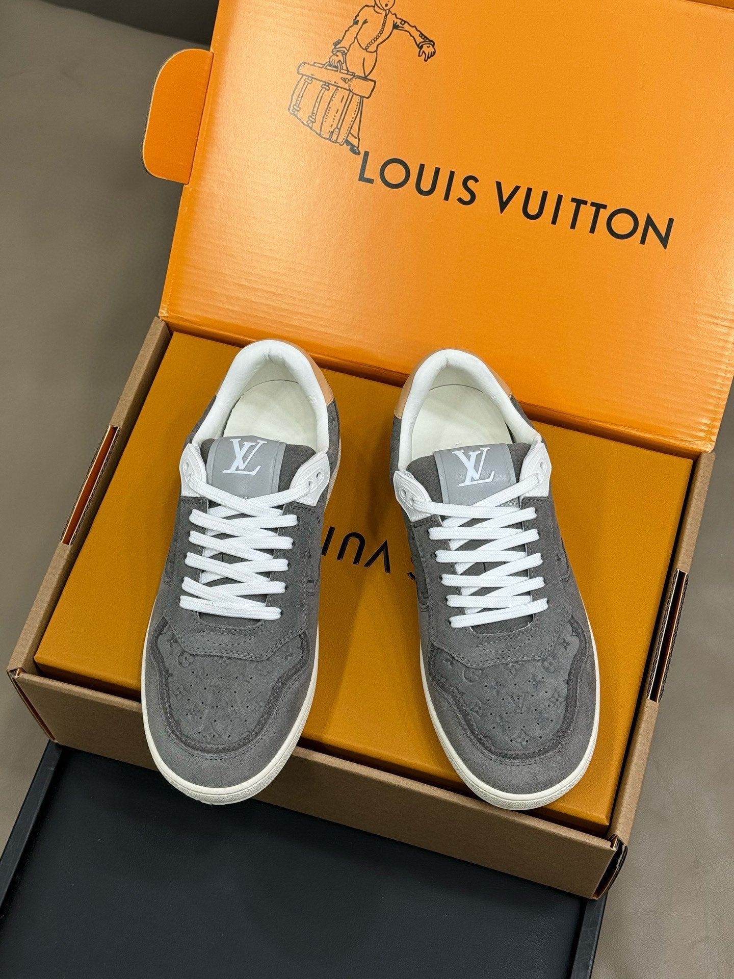 STADIUM SNEAKER IN DOVE GRAY EMBOSSED MONOGRAM SUEDE - 35