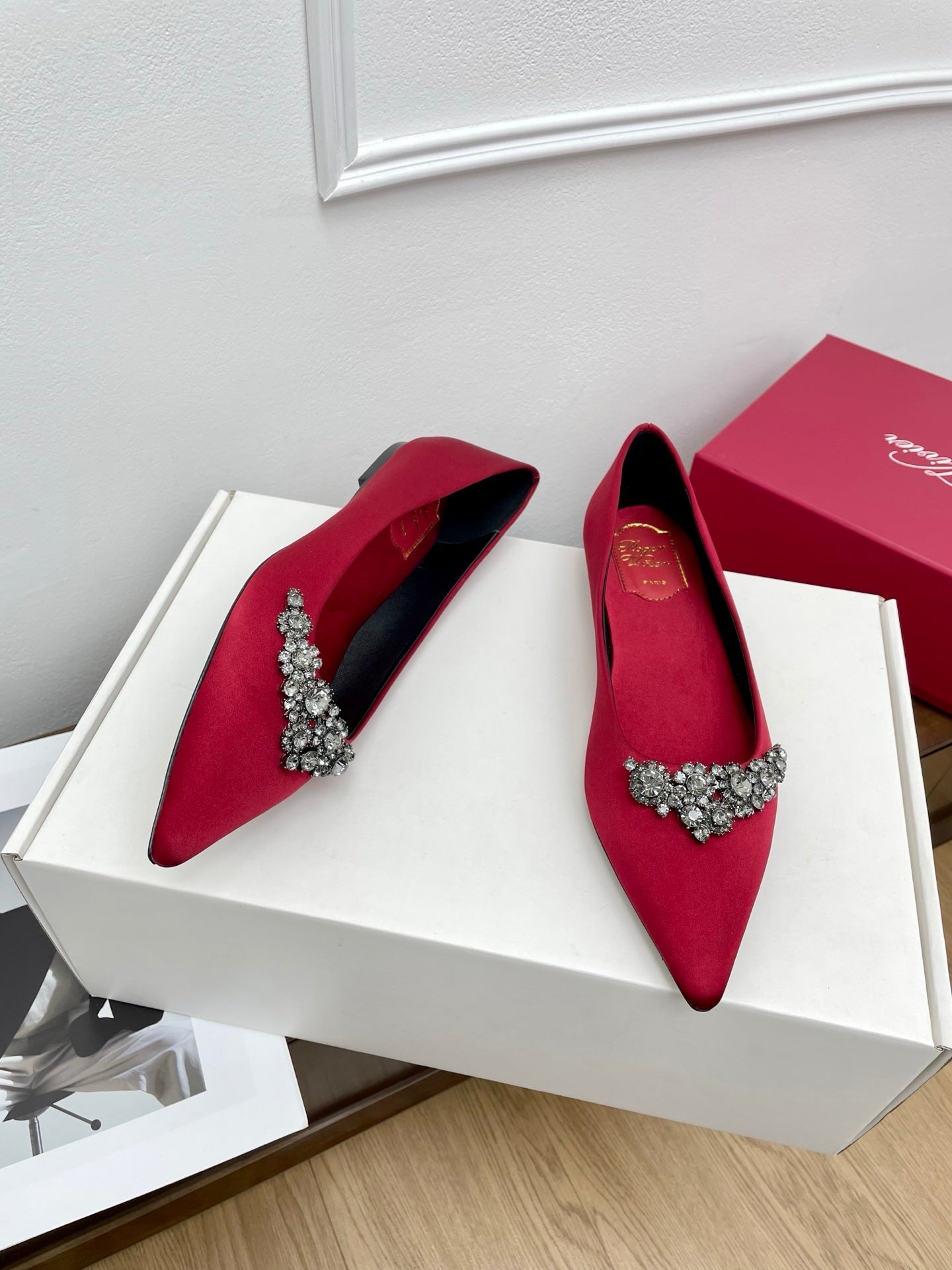 EFFLORESCENCE BALLERINAS IN RED GLITTER FABRIC - 34