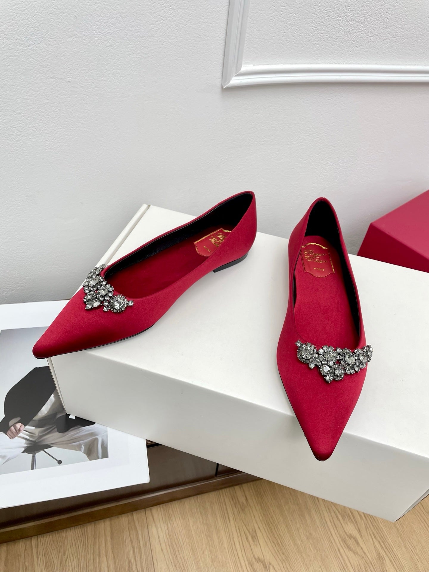 EFFLORESCENCE BALLERINAS IN RED GLITTER FABRIC - 34