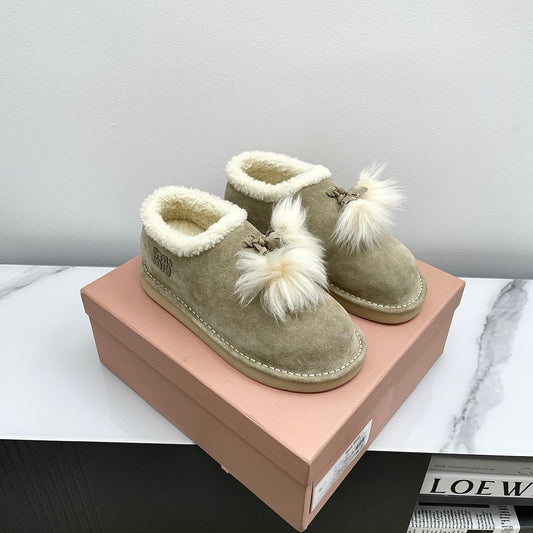 Чоботи-уггі MIUMIU 26S ANKLE з овчини кольору тауп-беж із замші