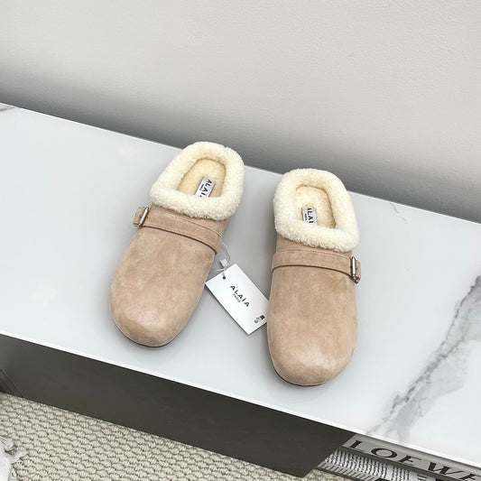 ALAIA 26S МЮЛІ З БЕЖЕВОЇ ЗАМШІ ТА ВОВНИ