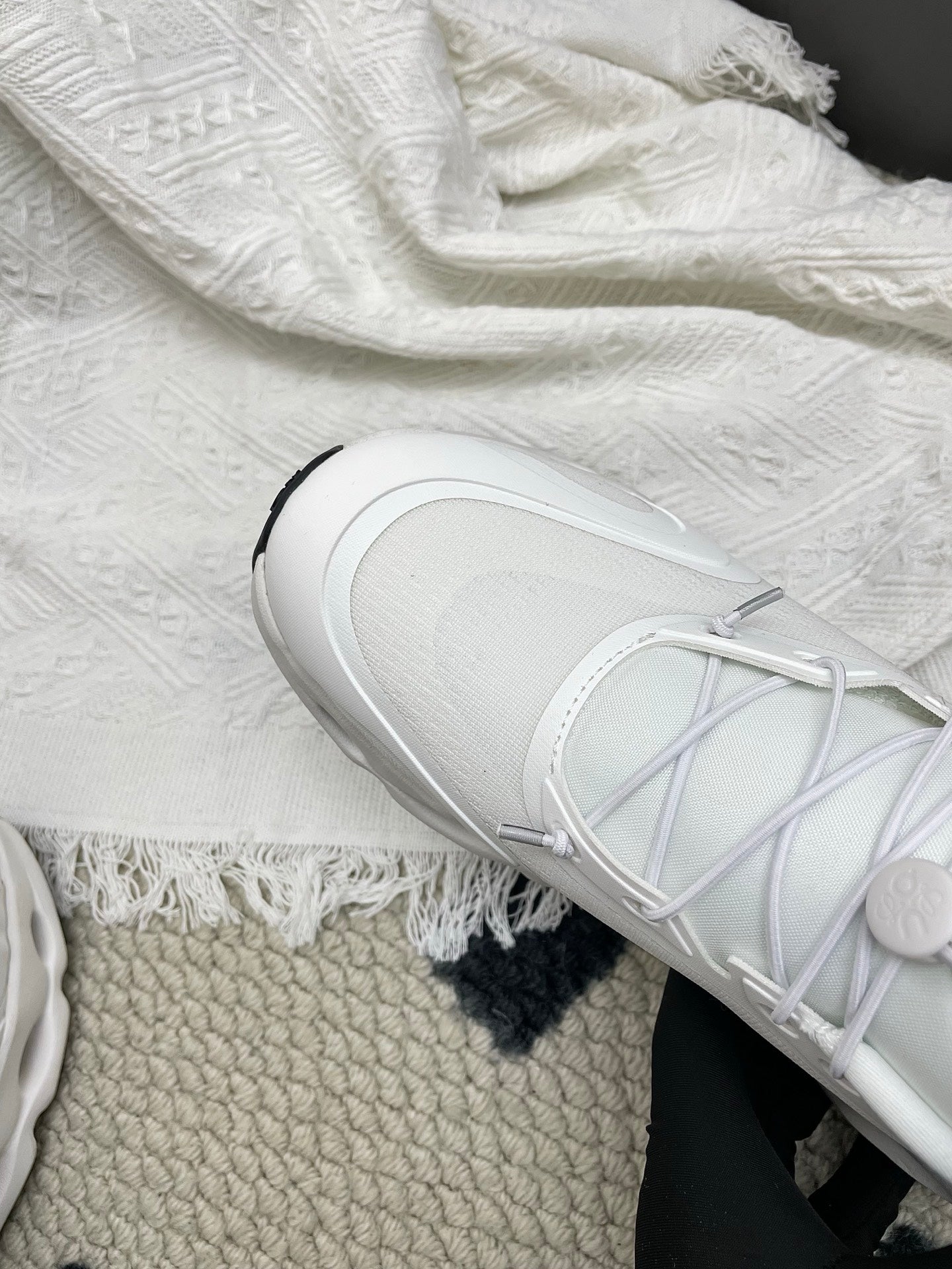 КРОСІВКИ LOEWE 26S CLOUDSOLO З БІЛОГО ПЕРЕРОБЛЕНОГО ПОЛІЕСТЕРУ
