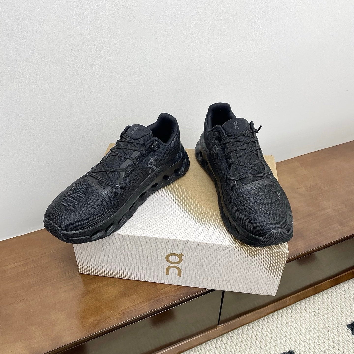 КРОСІВКИ LOEWE 26S CLOUDTILT З ПЕРЕРОБЛЕНОГО ПОЛІЕСТЕРУ ЧОРНОГО КОЛЬОРУ