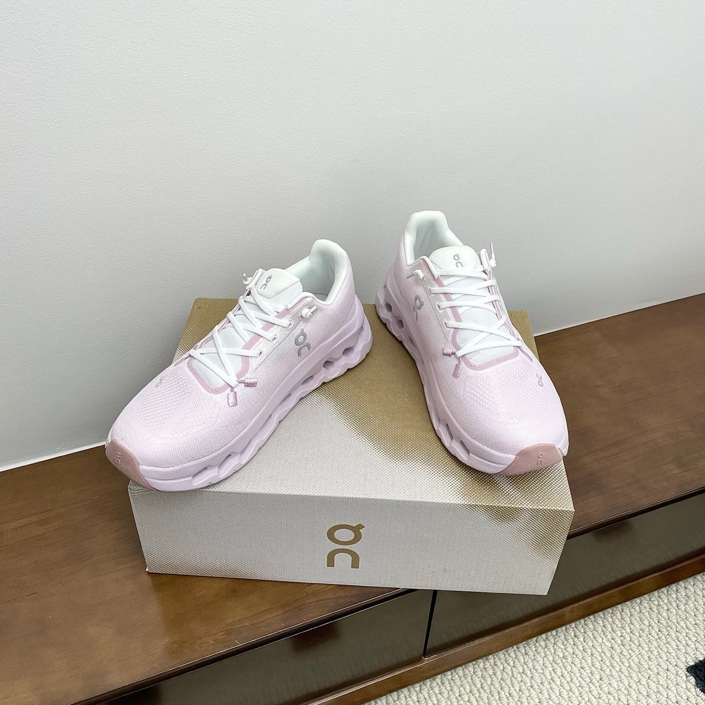 КРОСІВКИ LOEWE 26S CLOUDTILT ЗІ СВІТЛО-РОЖЕВОГО ПЕРЕРОБЛЕНОГО ПОЛІЕСТЕРУ