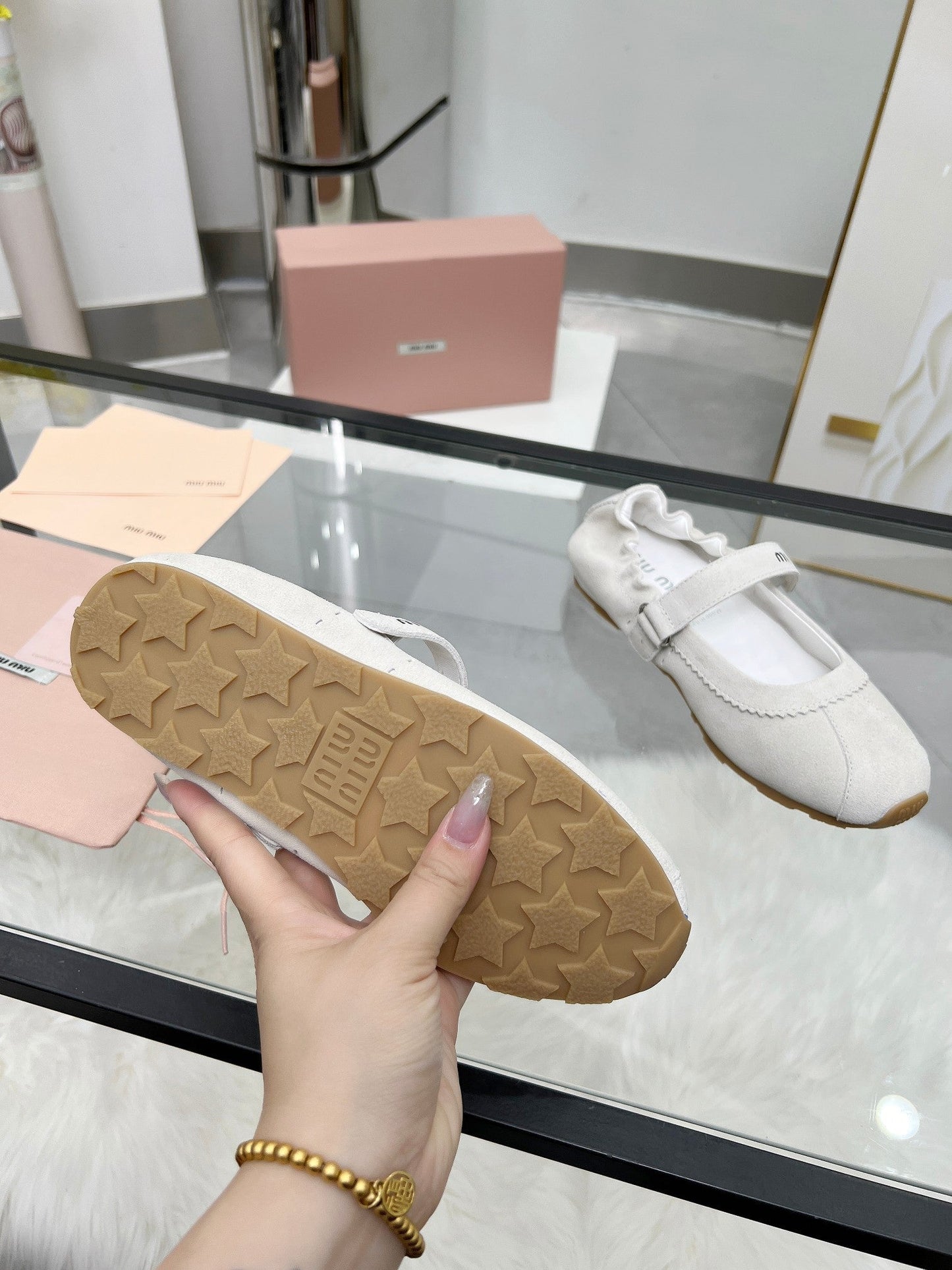 RUCHES NAPPA BALLERINAS IN OFF WHITE SUEDE - 35