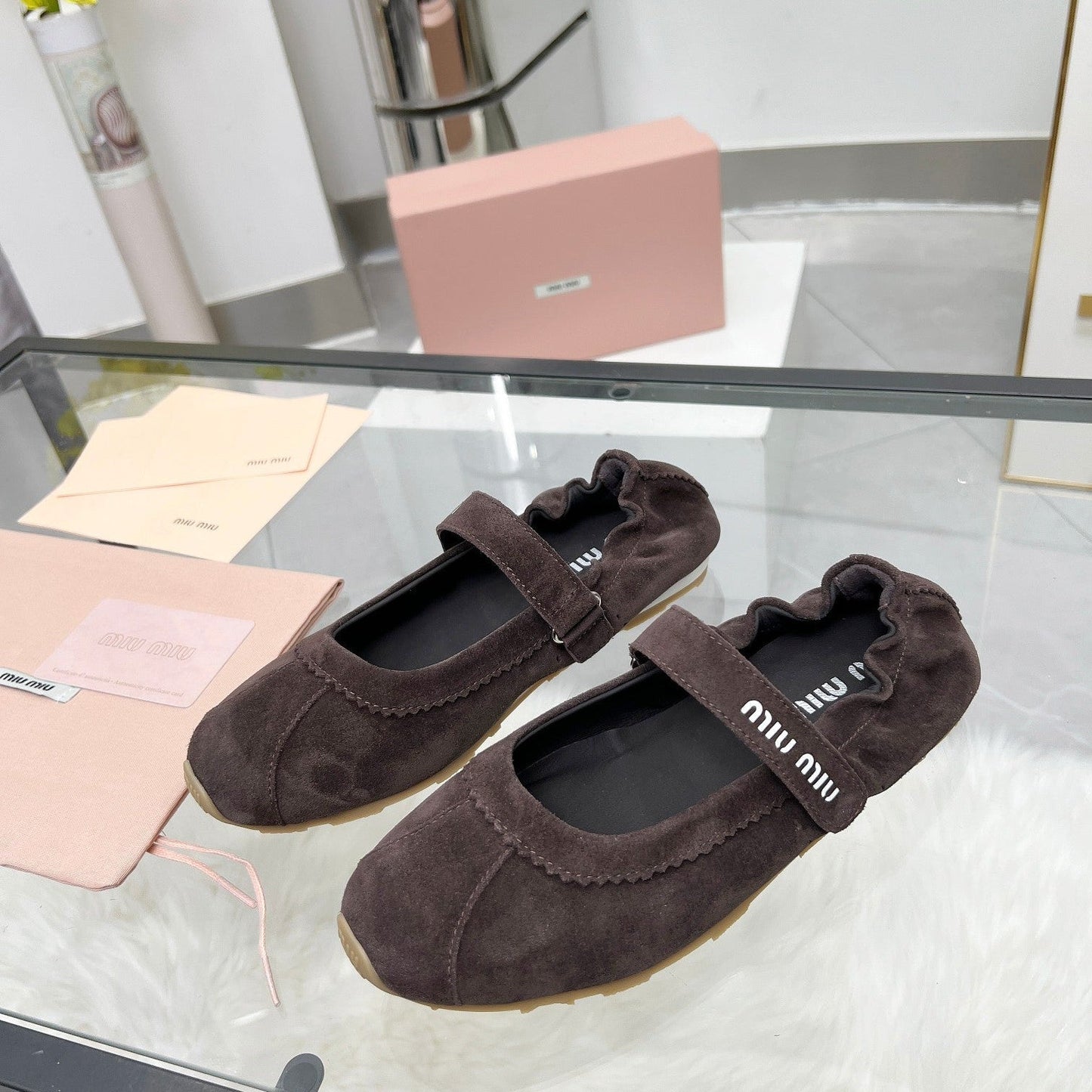 RUCHES NAPPA BALLERINAS IN DARK BROWN SUEDE - 35