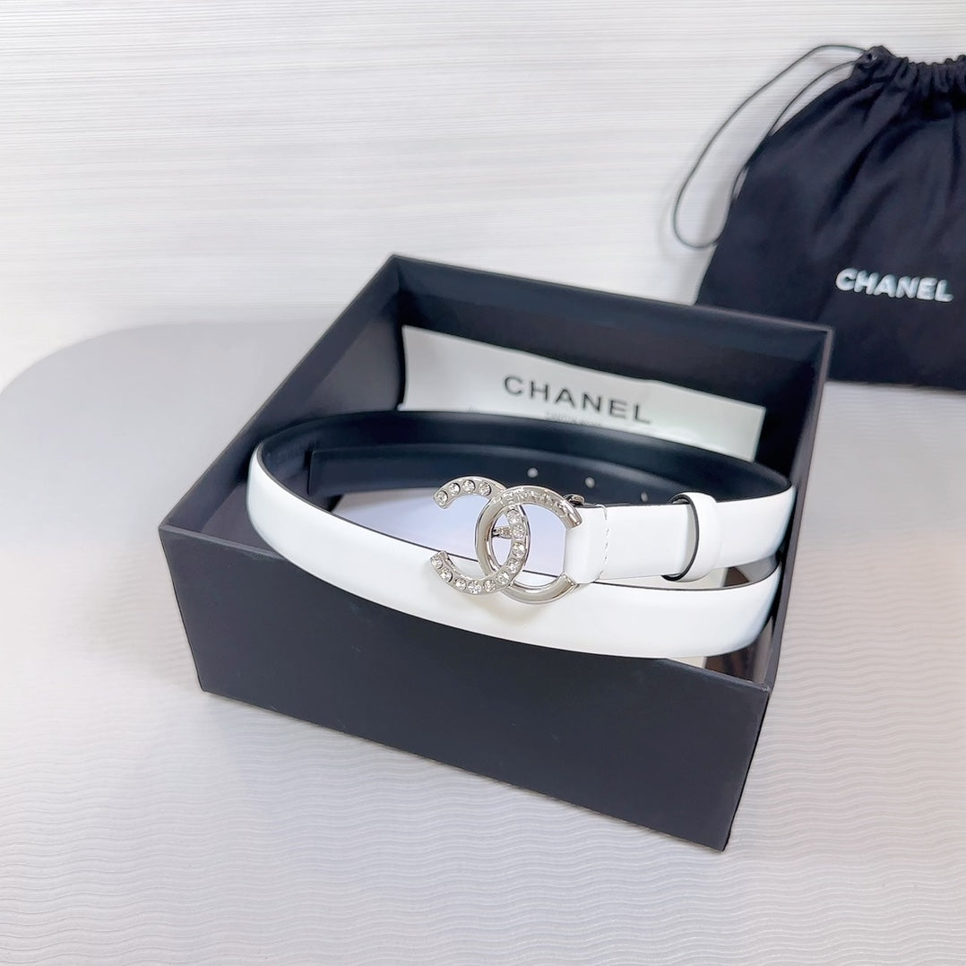 CC BELT 20 MM IN WHITE SMOOTH CALFSKIN SILVER HARDWARE ATTACH RHINSTONE - 30