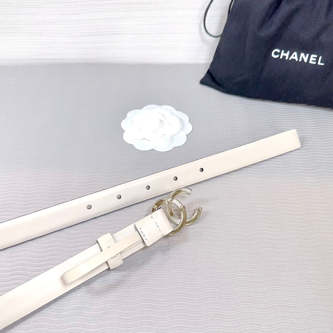 CC BELT 20 MM IN BEIGE CREAM SMOOTH CALFSKIN GOLD HARDWARE ATTACH RHINSTONE - 30
