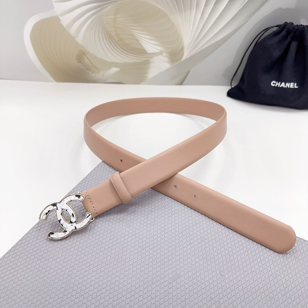 CC 30MM BELT IN ALMOND BEIGE SHINNY CALFSKIN WHITE LOGO - 30