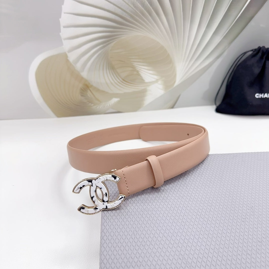 CC 30MM BELT IN ALMOND BEIGE SHINNY CALFSKIN WHITE LOGO - 30