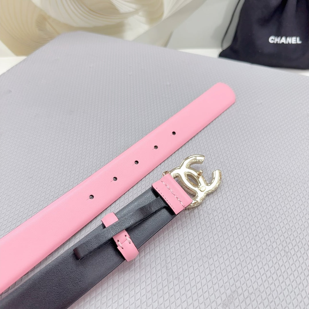 CC 30MM BELT IN PINK PASTEL SHINNY CALFSKIN WHITE LOGO - 30