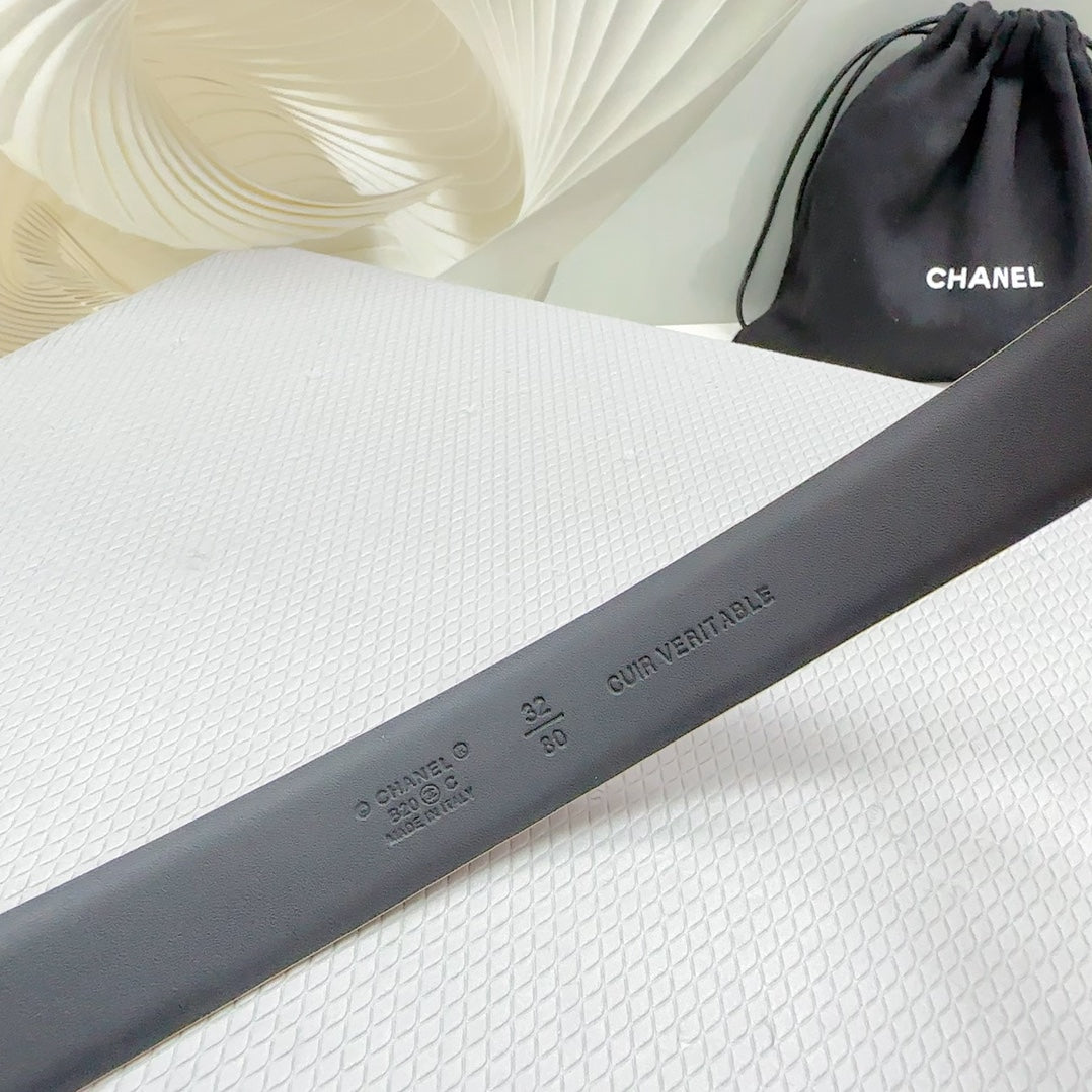 CC 30MM BELT IN BABY PINK SHINNY CALFSKIN WHITE LOGO - 30