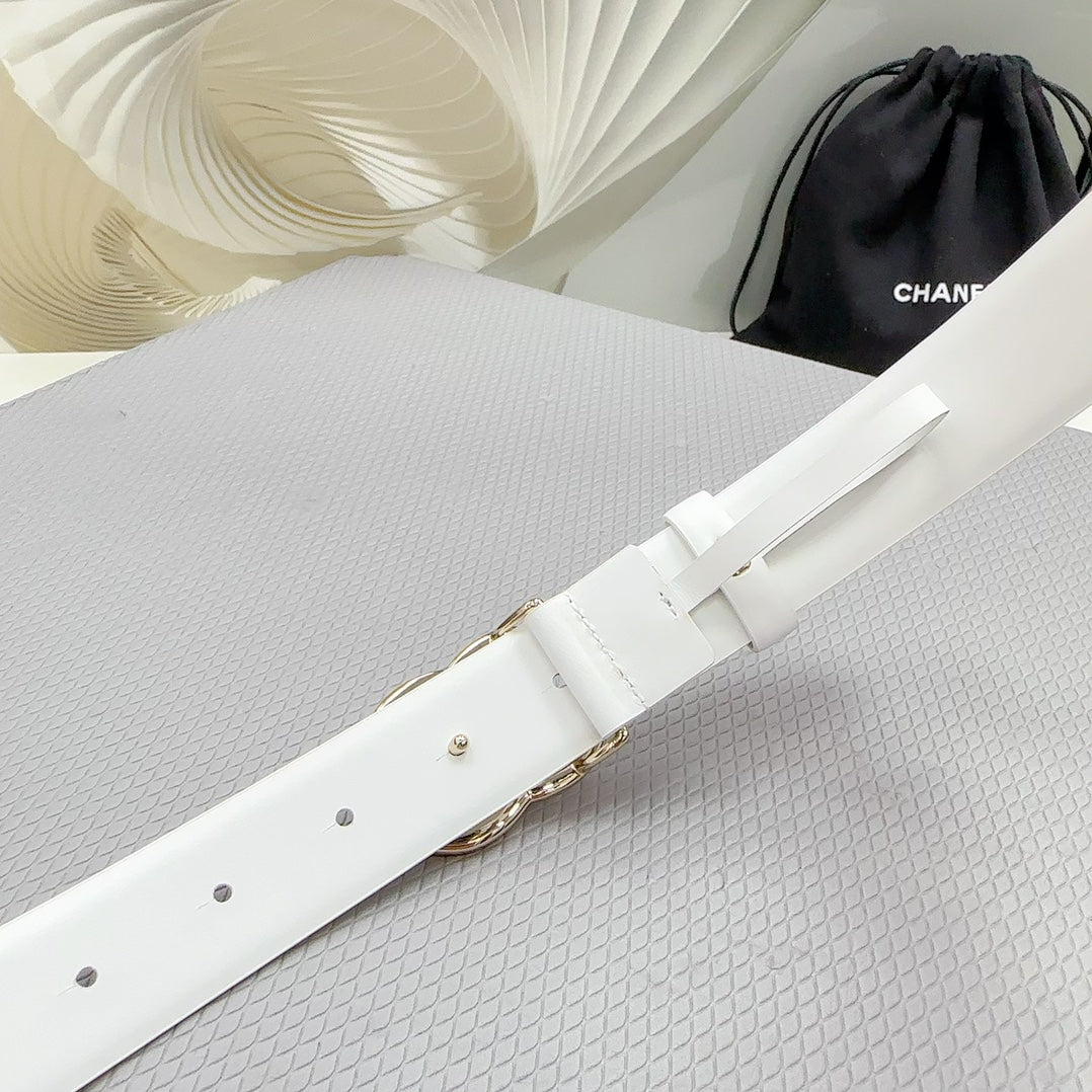 CC 30MM BELT IN WHITE SHINNY CALFSKIN WHITE LOGO - 30
