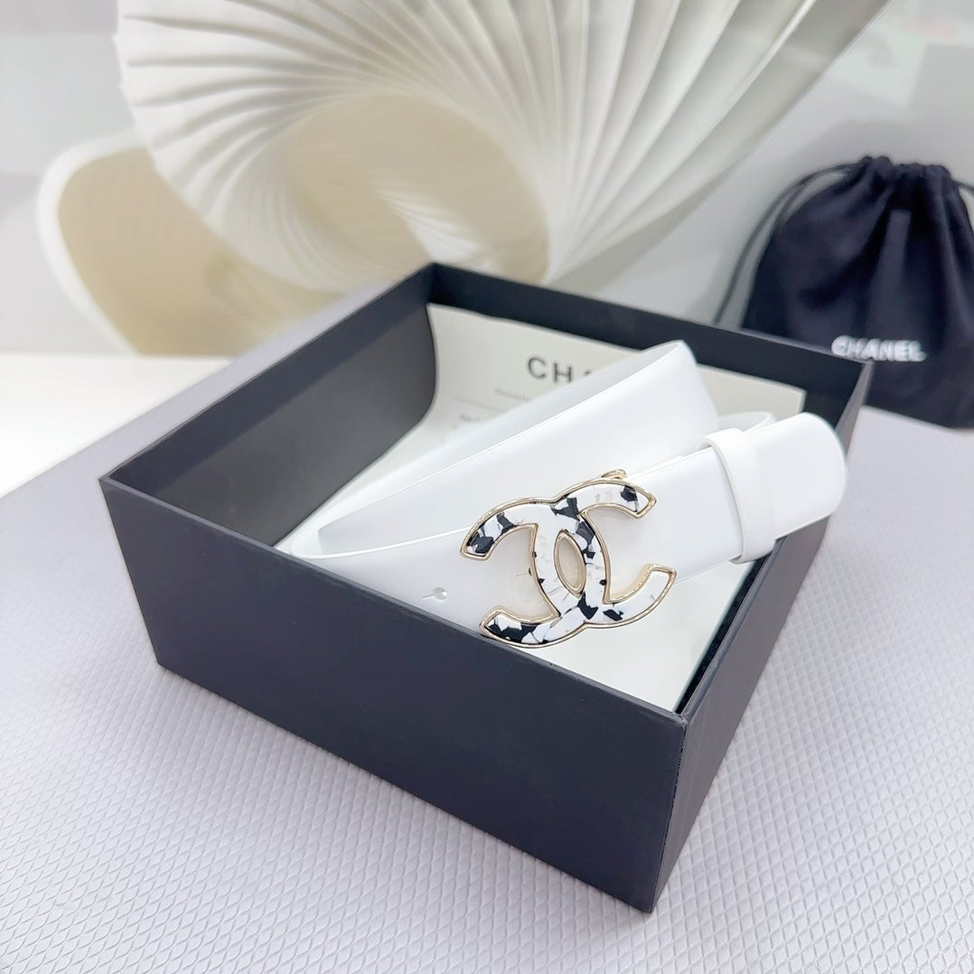 CC 30MM BELT IN WHITE SHINNY CALFSKIN WHITE LOGO - 30