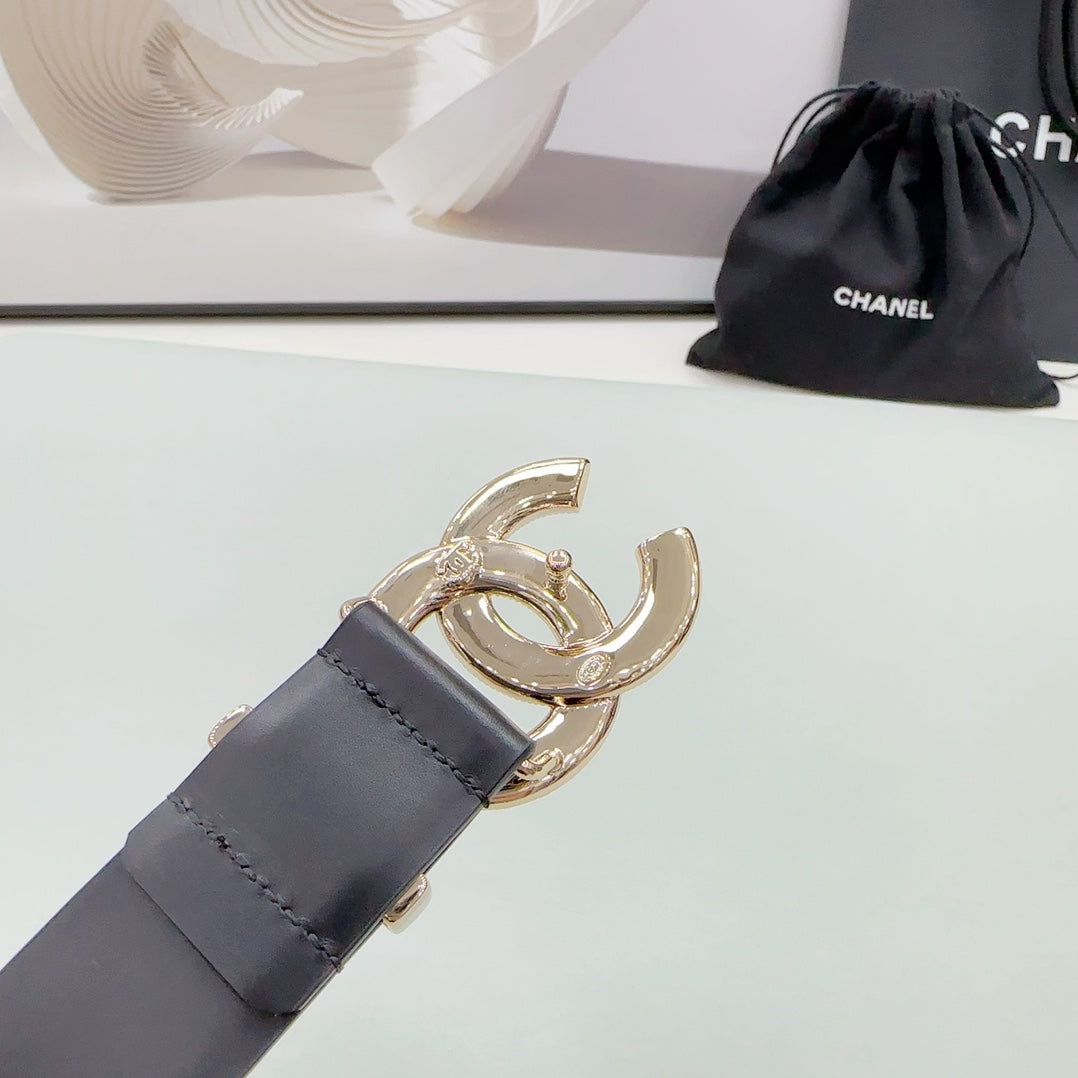 CC 30MM BELT IN BLACK SMOOTH CALFSKIN METAL HARDWARE - 30