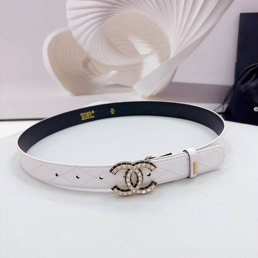 CC 30MM BELT IN WHITE EMBROIDERED CALFSKIN METAL HARDWARE - 30
