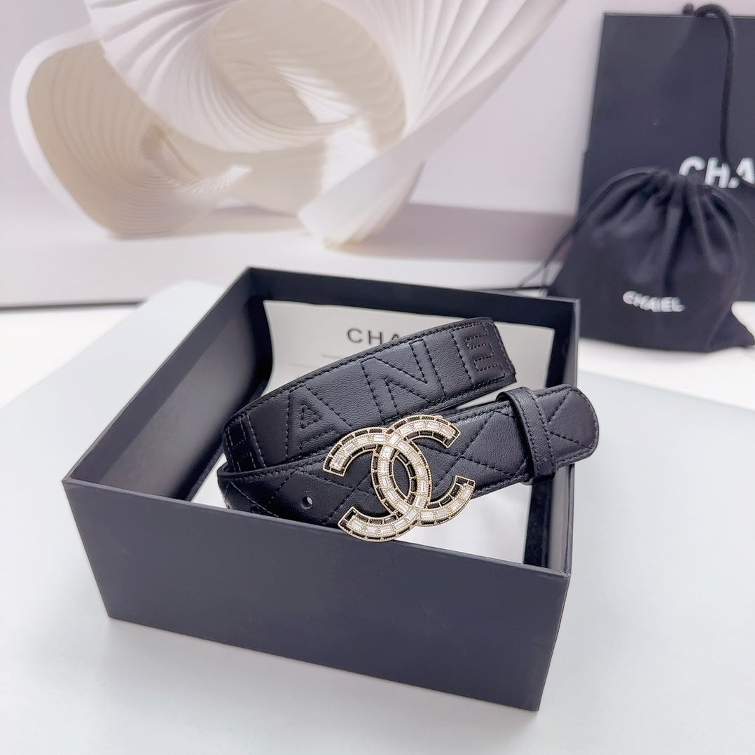 CC 30MM BELT IN BLACK EMBROIDERED CALFSKIN GOLD HARDWARE - 30
