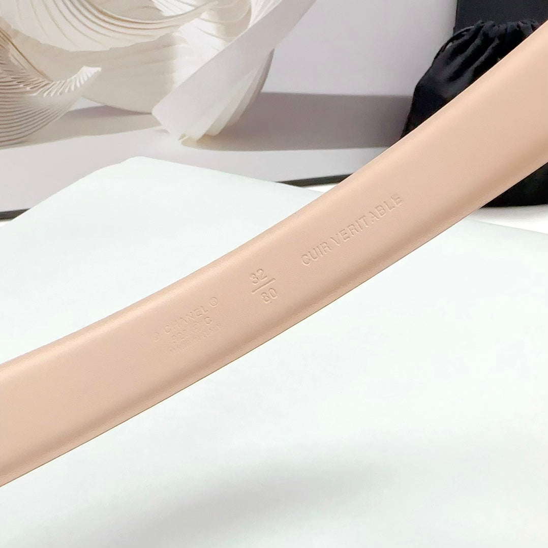 CC 30MM BELT IN ALMOND BEIGE CALFSKIN METAL HARDWARE - 30